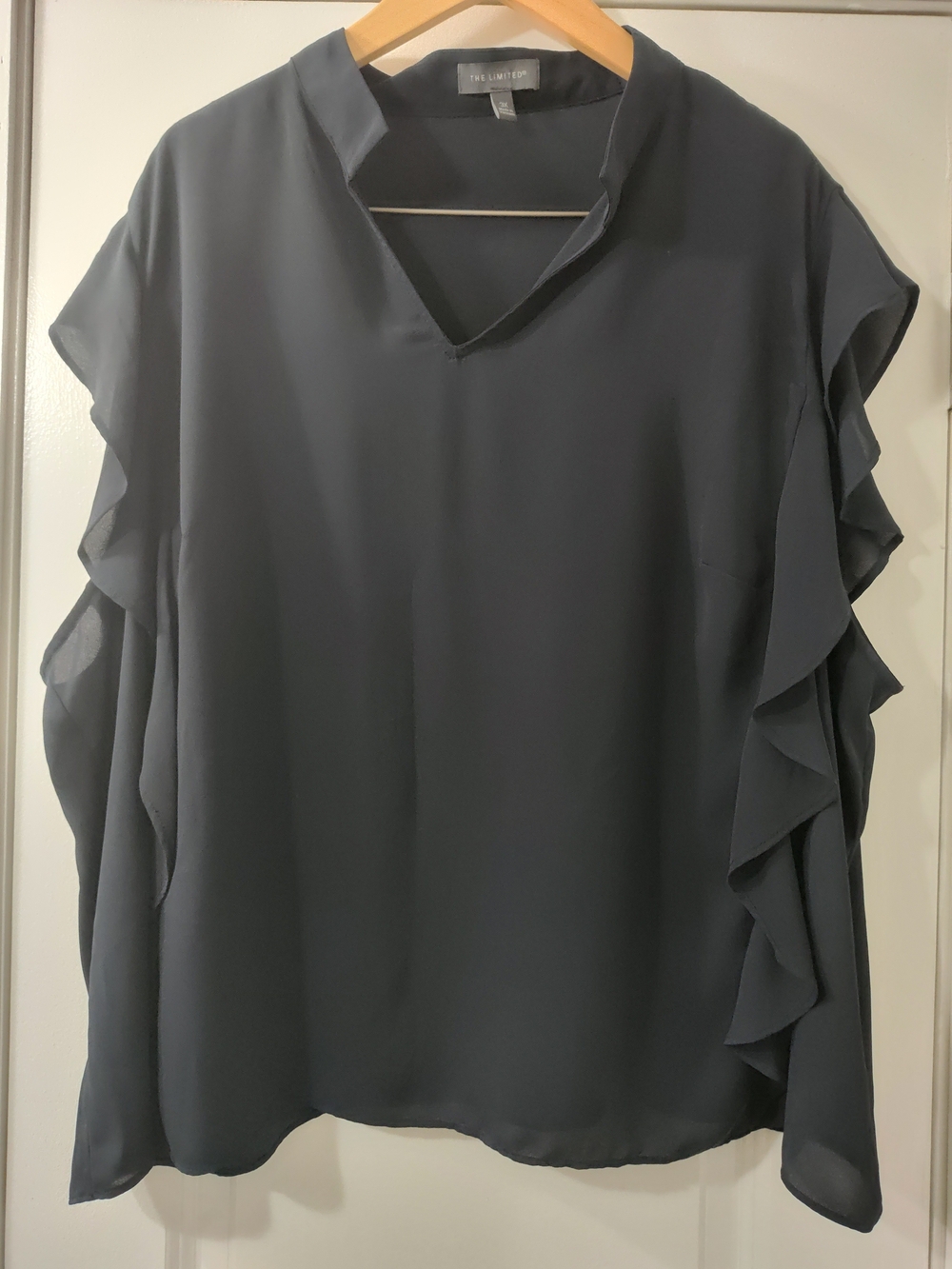 The Limited Classic Black Ruffle Sleeve Split V-Neck Blouse Office Whimsy Sz 3X